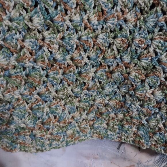 Afghan homemade 63"×64" measurements are approxima - Picture 2 of 3